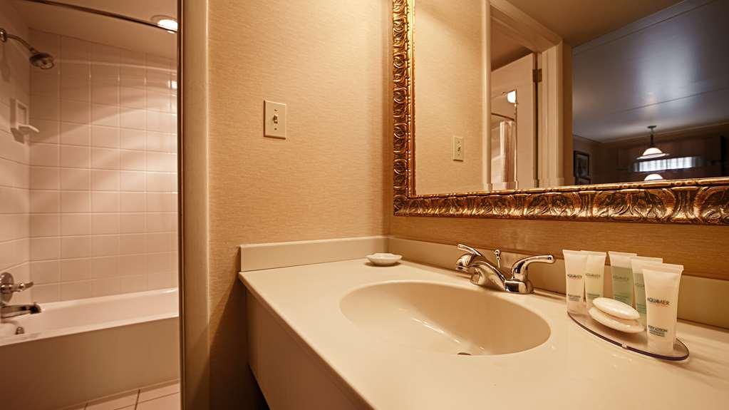 Hotel Western Revere & 3*