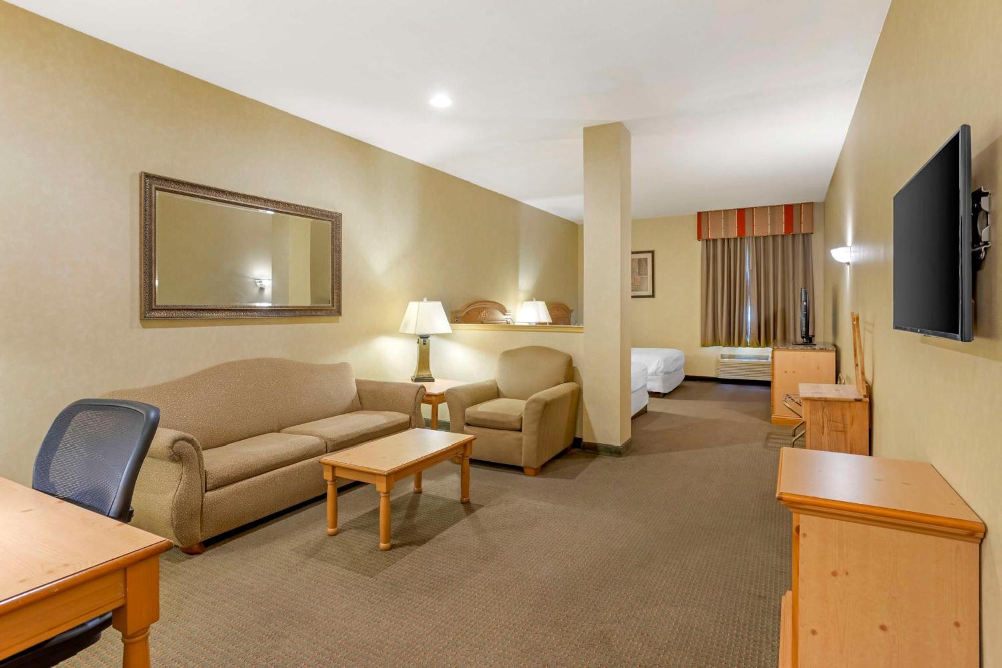 Hotel Western Revere & 3*