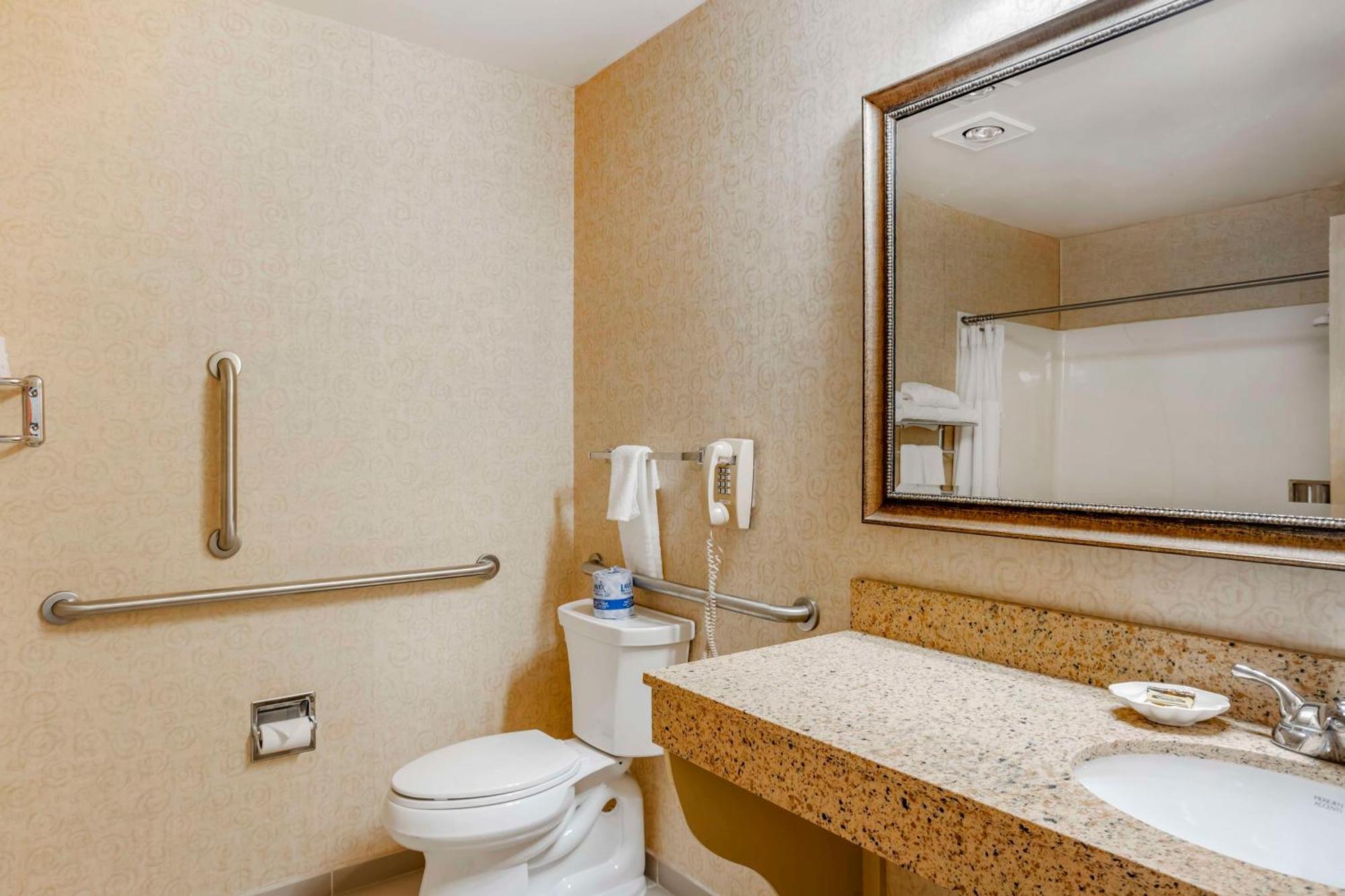 Western Revere & Hotel 3*