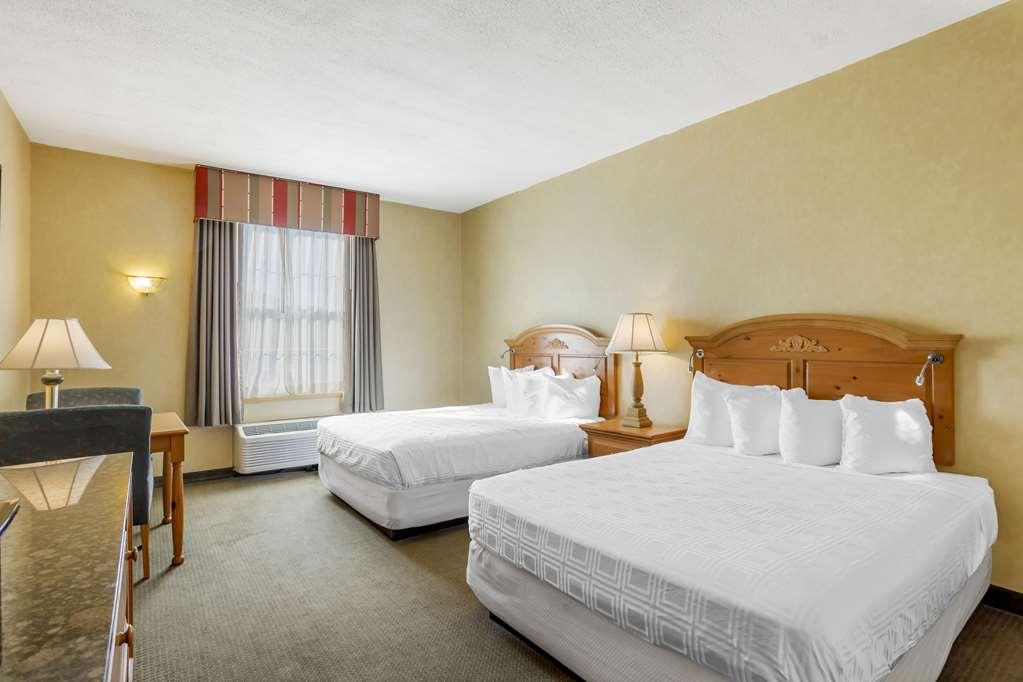 Hotel Western Revere &
